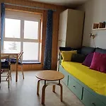 Estudio Cosy Con Garaje, Zona Media, Appartement