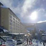 Estudio Cosy Con Garaje, Zona Media, Appartement *