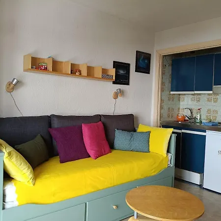 Estudio Cosy Con Garaje, Zona Media,