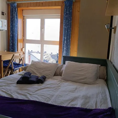 Estudio Cosy Con Garaje, Zona Media, Апартаменты