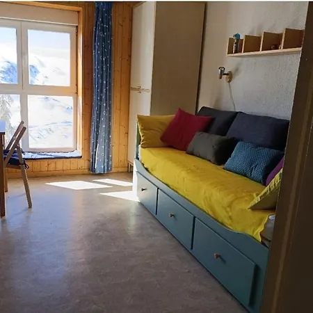 Estudio Cosy Con Garaje, Zona Media, Apartment