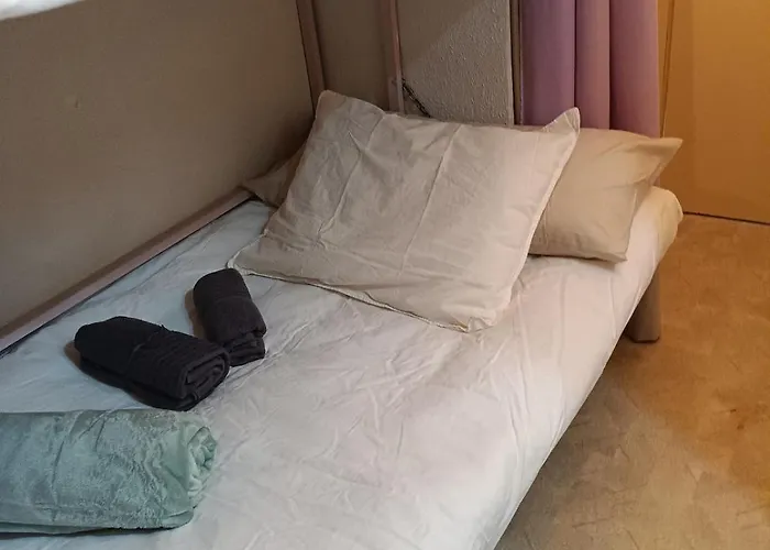 Estudio Cosy Con Garaje, Zona Media, Апартаменты