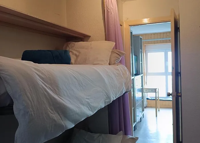 Estudio Cosy Con Garaje, Zona Media, Апартаменты